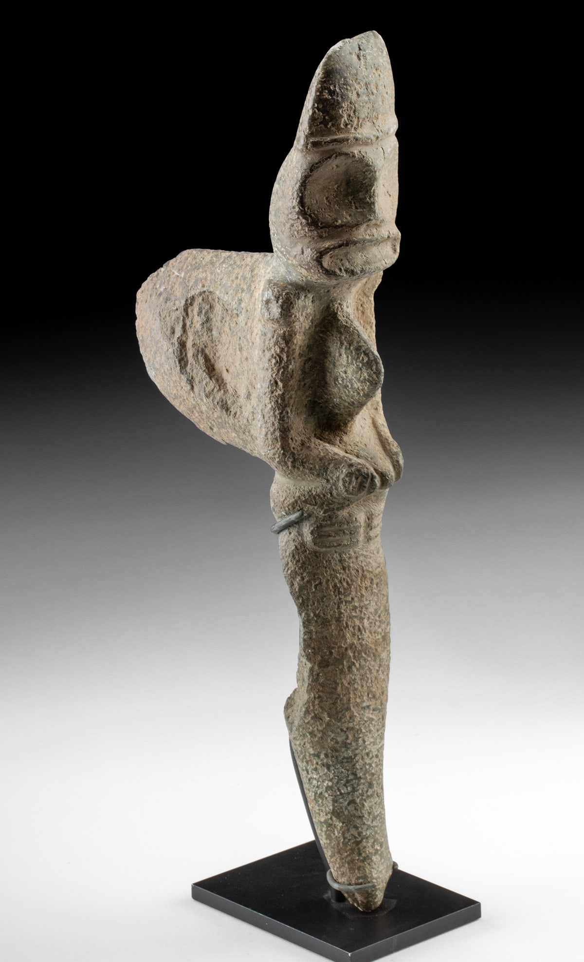Dominican Republic Taino Stone Figural Axe (1 of 3)