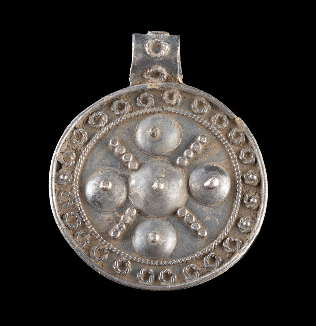 Viking Silver Pendant with Twisted Filigree (1 of 2)