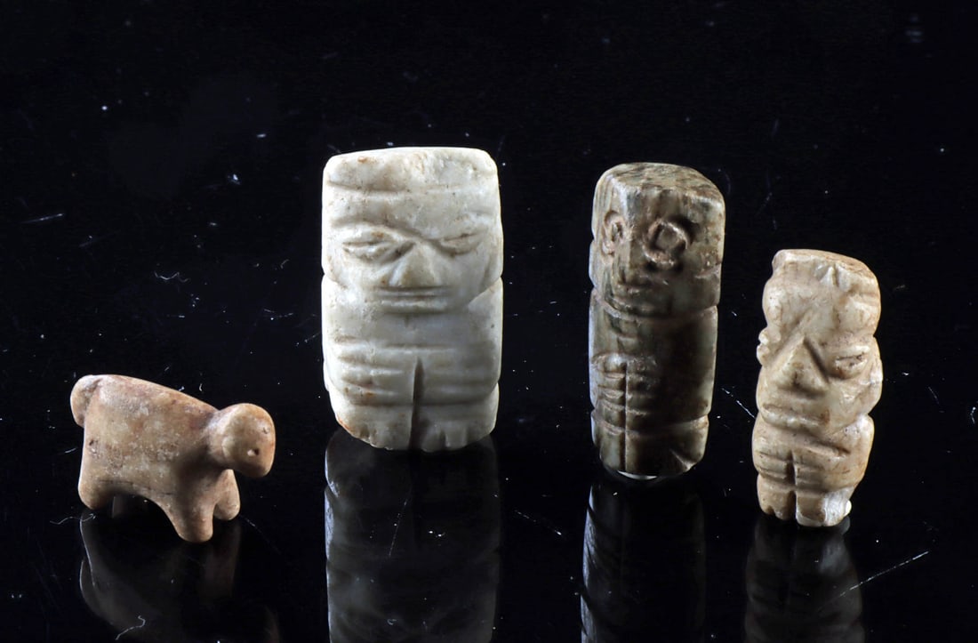 3 Mixtec Stone Figures & 1 Zuni Animal Fetish (1 of 2)