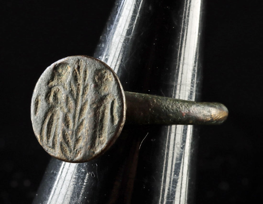 Roman Leded Brass Ring w/ Figures & Wheat Sheaf (1 of 3)