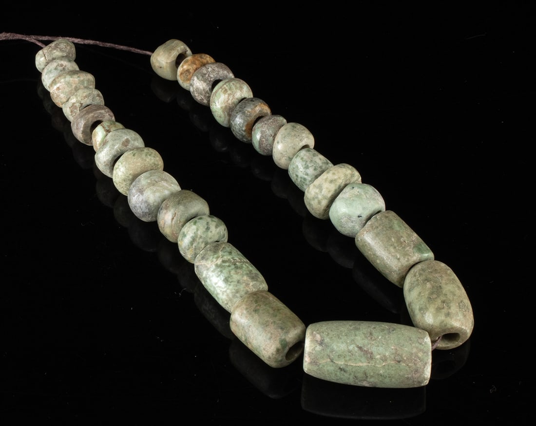 26 Mesoamerican Maya Jadeite & Greenstone Beads (1 of 3)