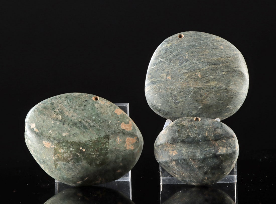 Three Maya Stone Arrow Shaft Straightener Pendants (1 of 2)