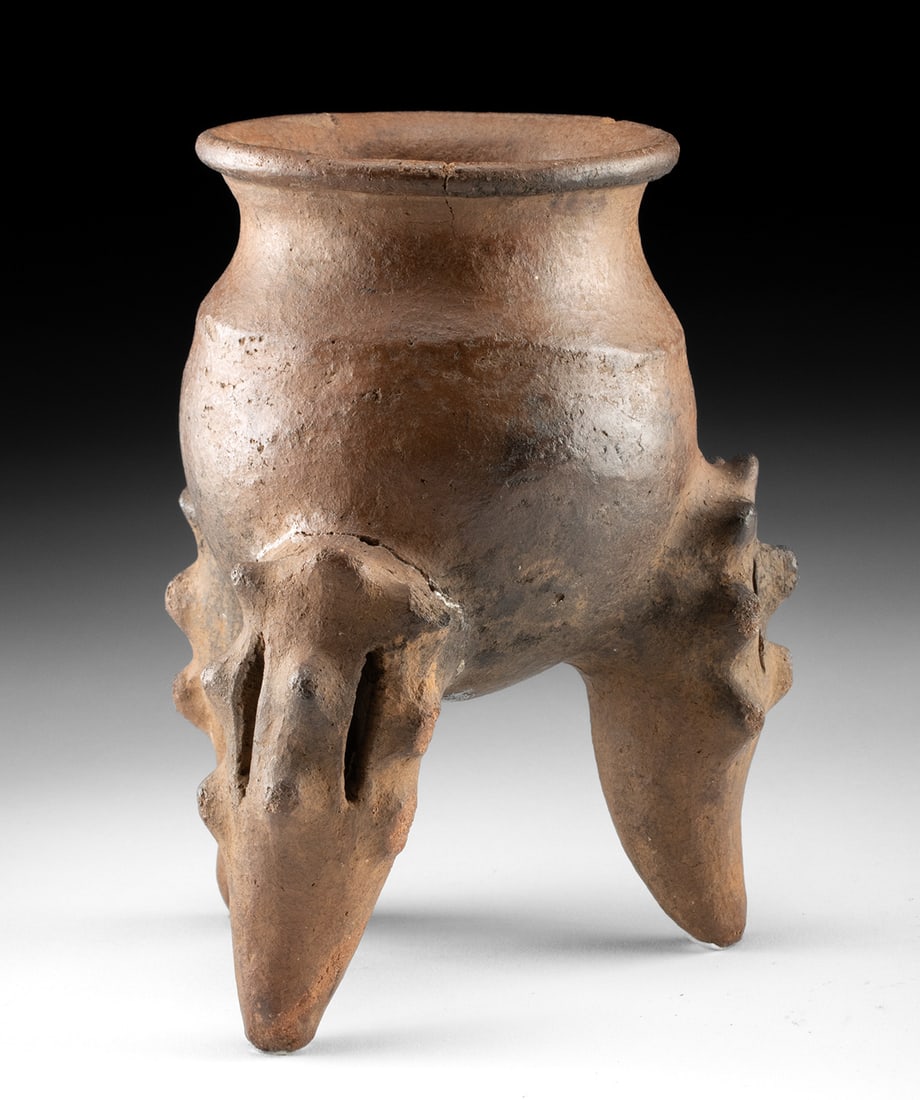 Costa Rican Pottery Tripod Rattle Vessel (1 of 4)