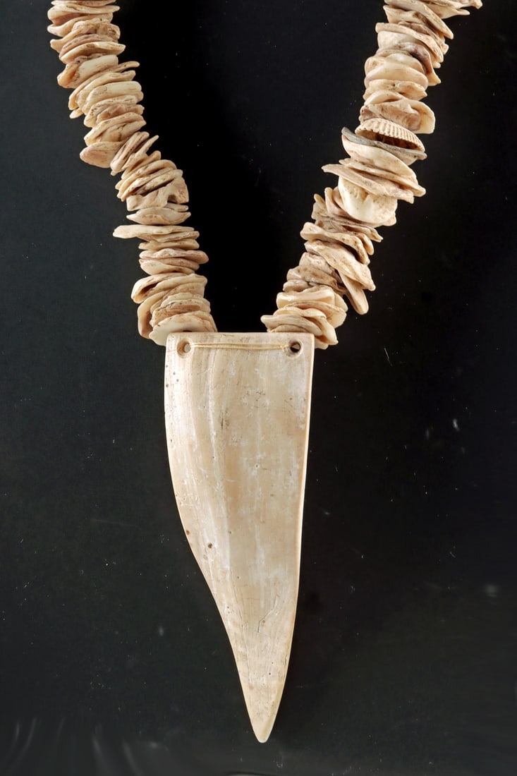 Native American Mississippian Period Shell Necklace (1 of 3)