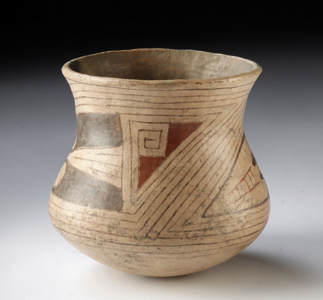 Casas Grandes Polychrome Jar - Geometric Motifs (1 of 3)