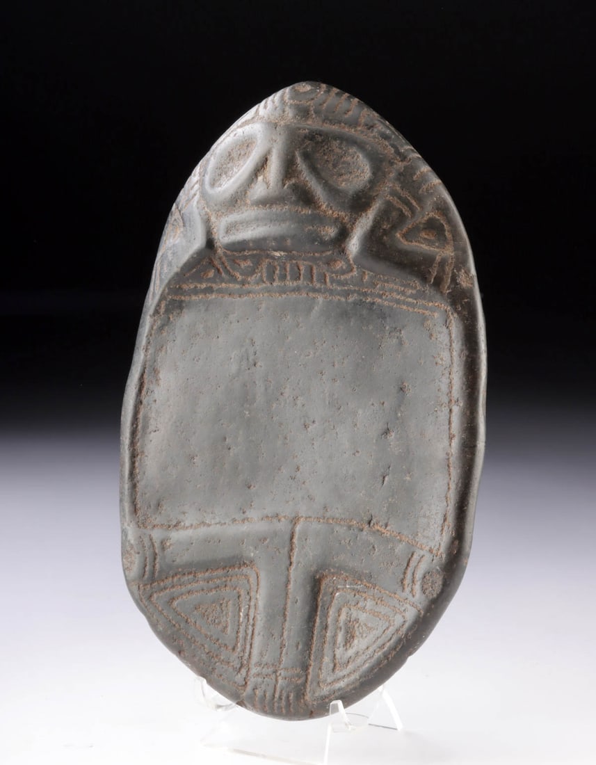 Taino Stone Duho - Zemi Effigy Seat (1 of 4)