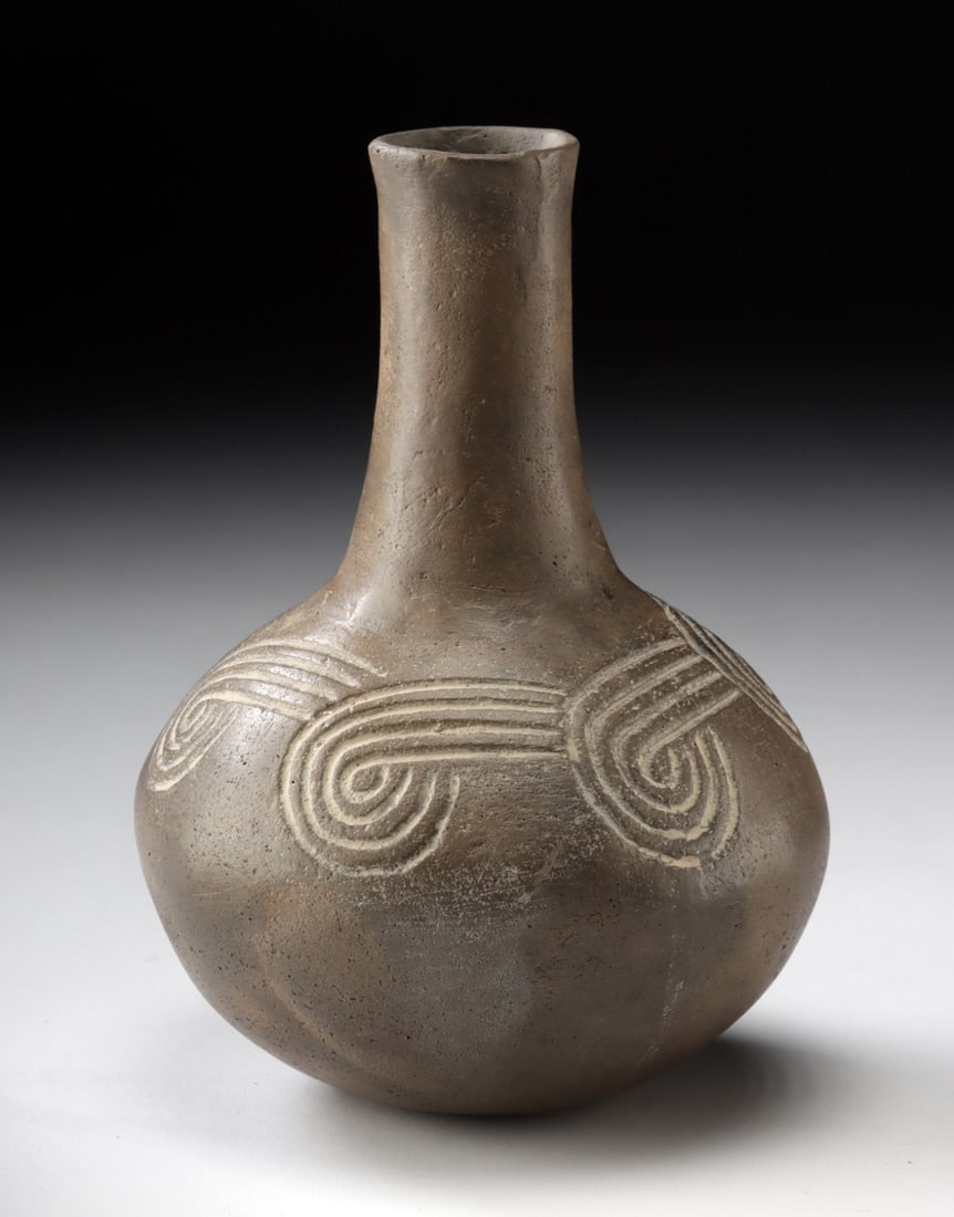 Mississippian Caddo Incised Pottery Water Bottle (1 of 4)