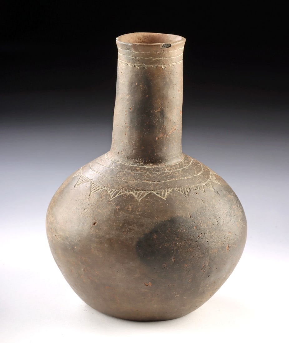 Mississippian Caddoan Bottle - Hempstead Engraved (1 of 4)