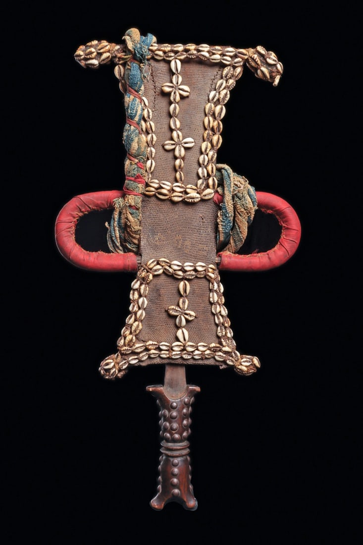 Bamun Sword and Scabbard (1 of 4)