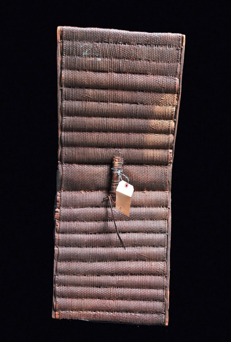 Fine Congolese Palm Bark / Basketry Shield, Topoke People - 2
