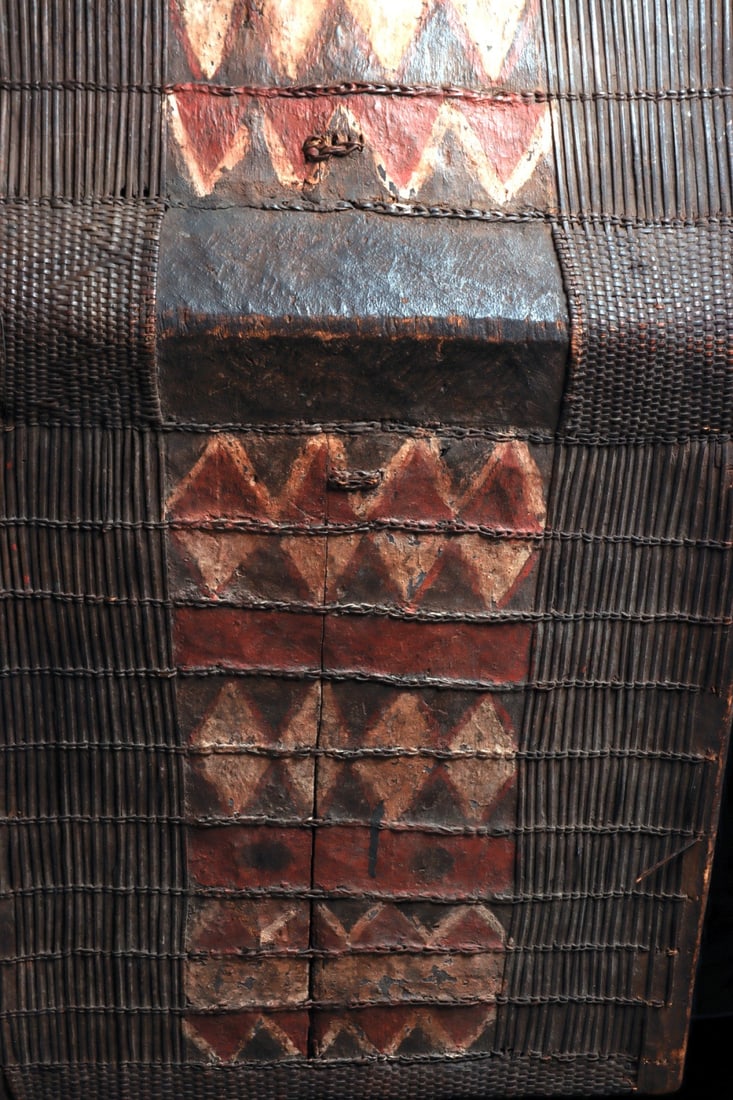 Fine Congolese Palm Bark / Basketry Shield, Topoke People - 4