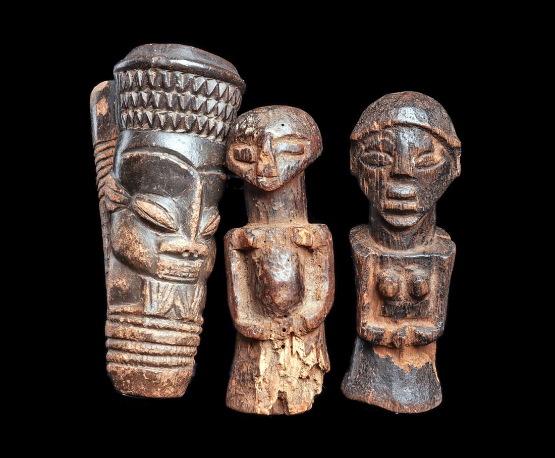 Cameroon Pipe and Divination Figures (3) (1 of 3)