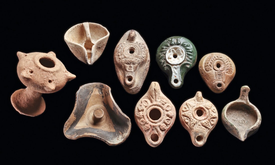Group of Ancient Pottery Oil Lamps (9) (1 of 5)