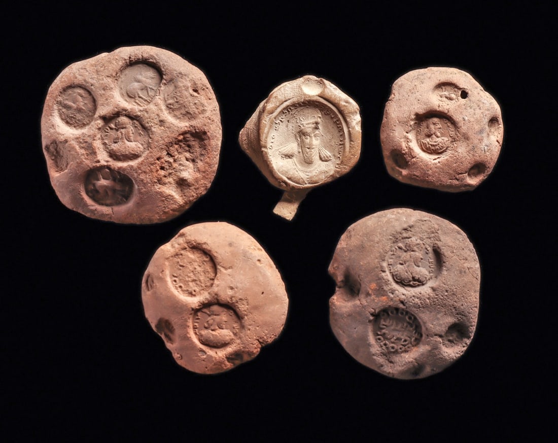 Sasanian Bullae with Impressions of a King (5) (1 of 5)