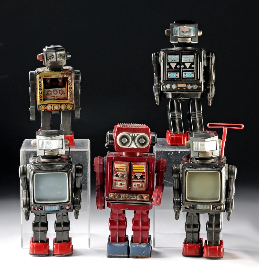 5 Horikawa SH Japan 'Attacking Robot' Tin Battery-Op Toys, 1960s (1 of 3)