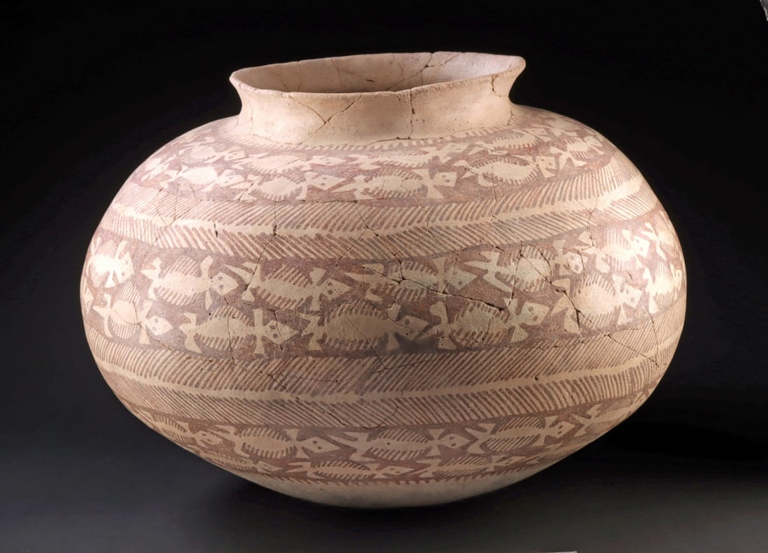 Large Hohokom Vessel with Lizard Pattern, Anasazi - 8