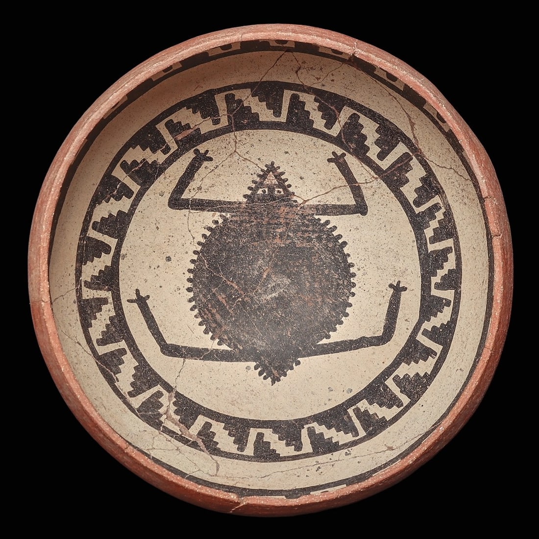 Gila Large Polychrome Bowl with Horny Toad Effigy (1 of 4)