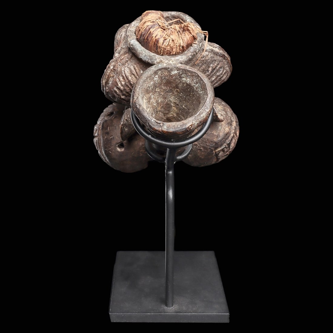 Grassfields Bronze Portrait Pipe - 2