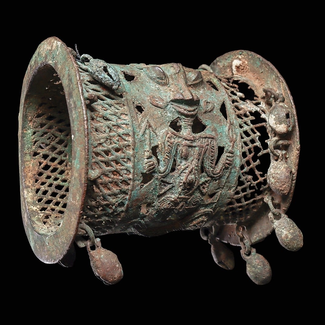 Ijebu Bronze Armlet (1 of 4)