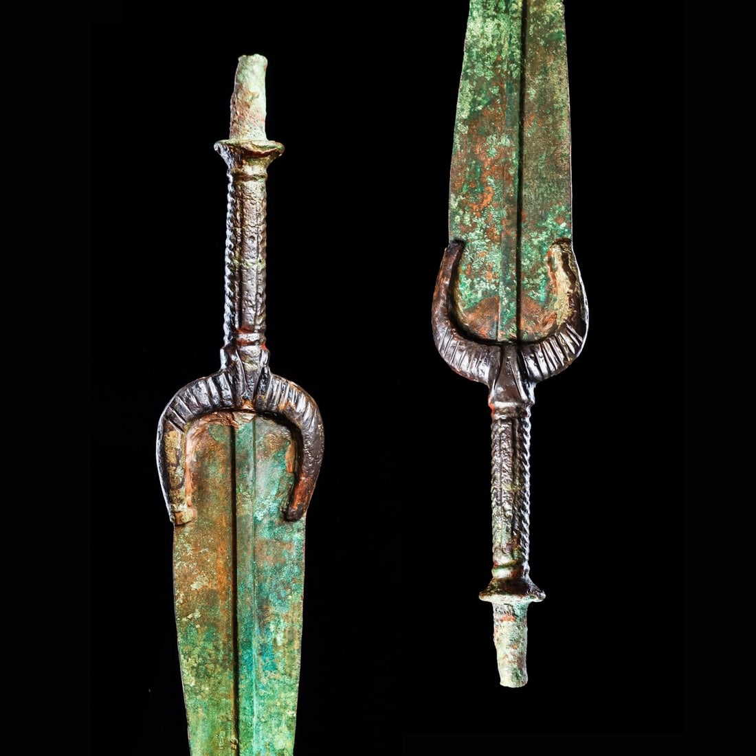 Luristan Bronze Short Sword (1 of 3)