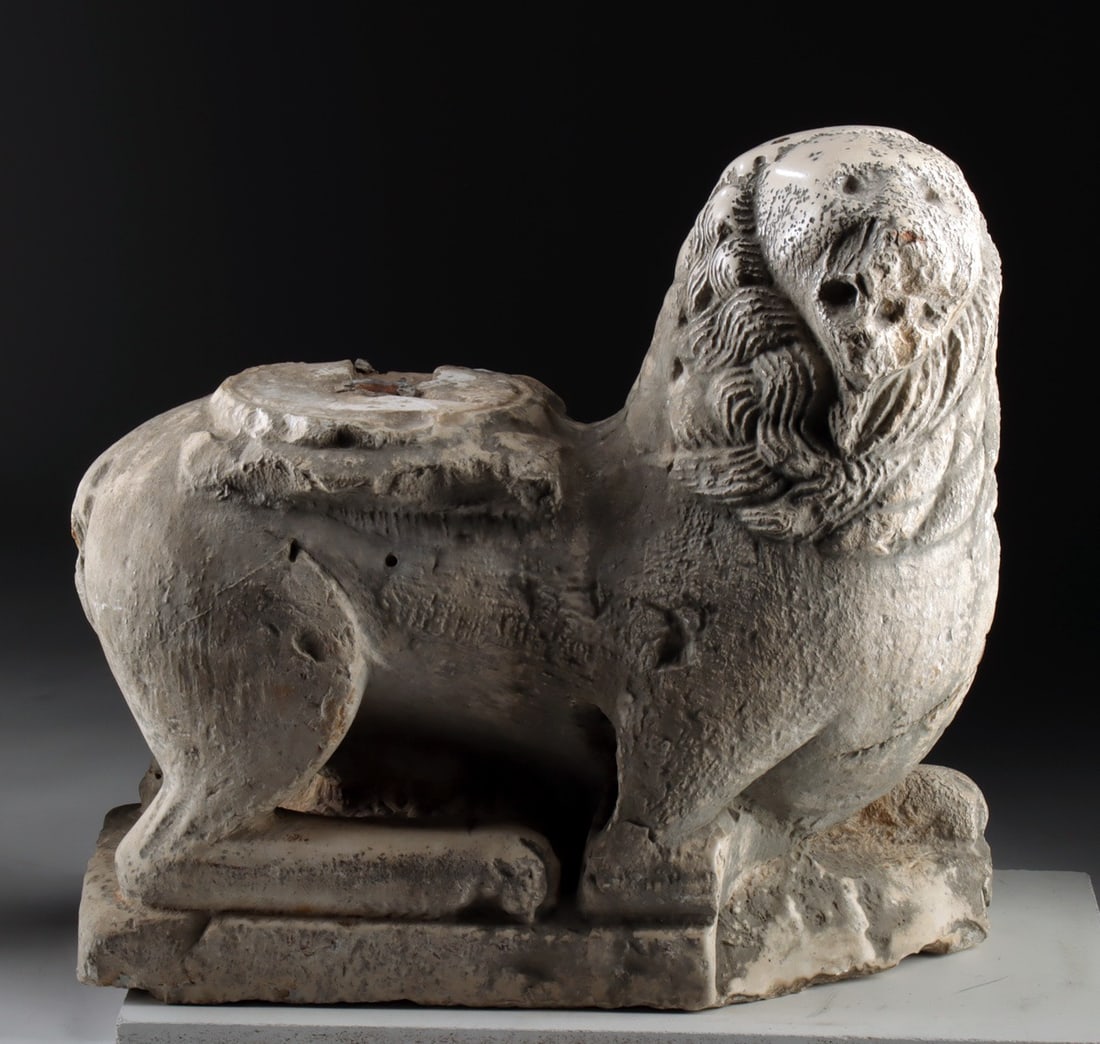 12th C. Venetian Limestone Stylobate Lion, Column Support (1 of 4)