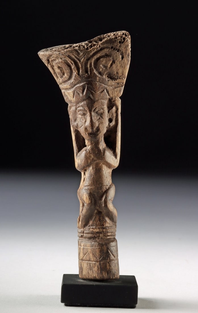 Pre-Columbian La Tolita Carved Bone Standing Figure (1 of 4)