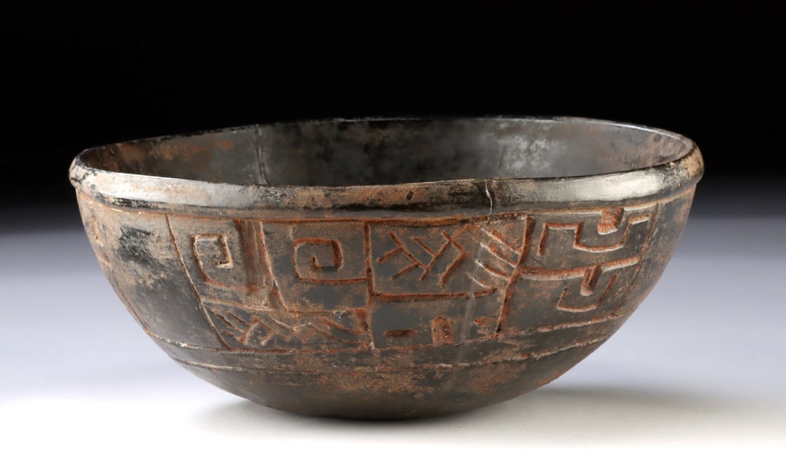 Olmec Las Bocas Blackware Bowl, Incised Hematite-Filled Frieze (1 of 5)