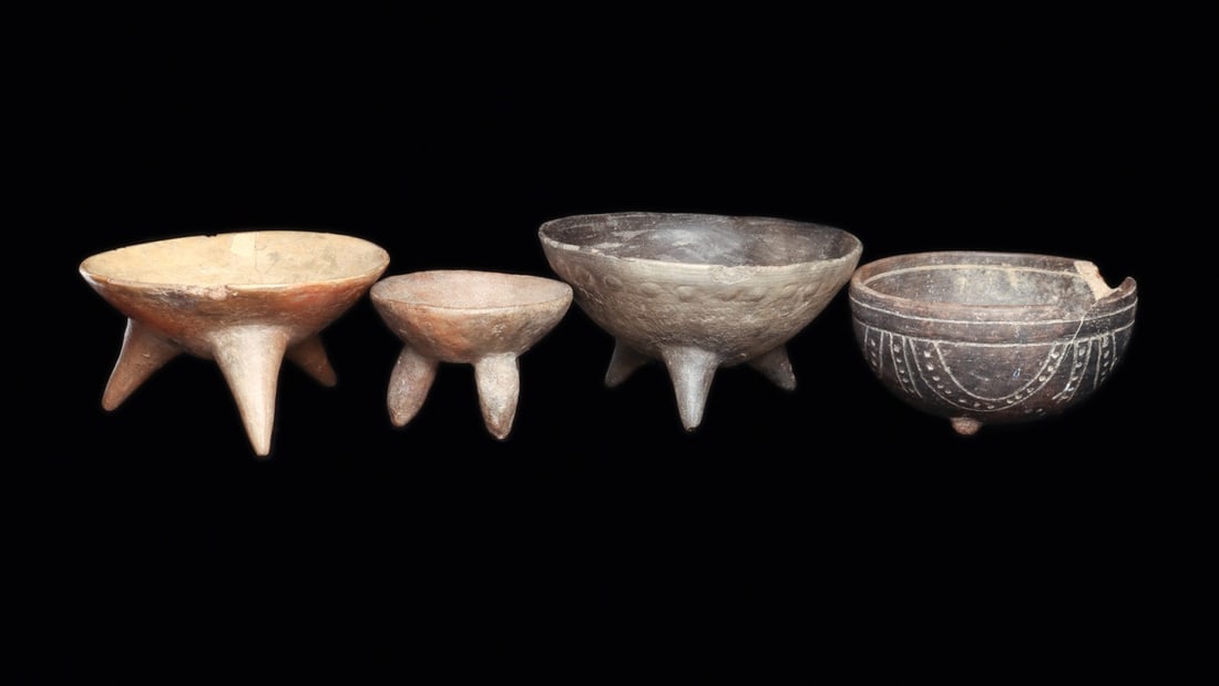 West Mexican & Maya Tripod Bowls (4) (1 of 4)
