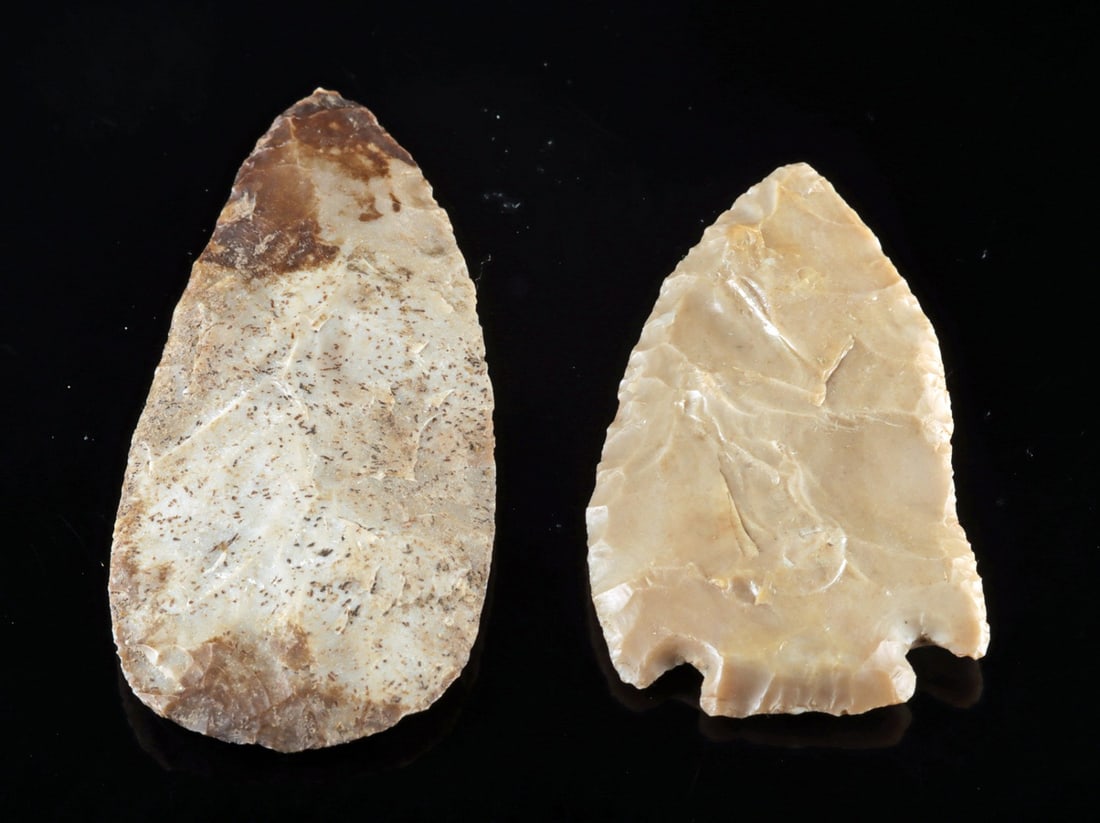 Pair Archaic to Woodland Period Chert Points (1 of 1)