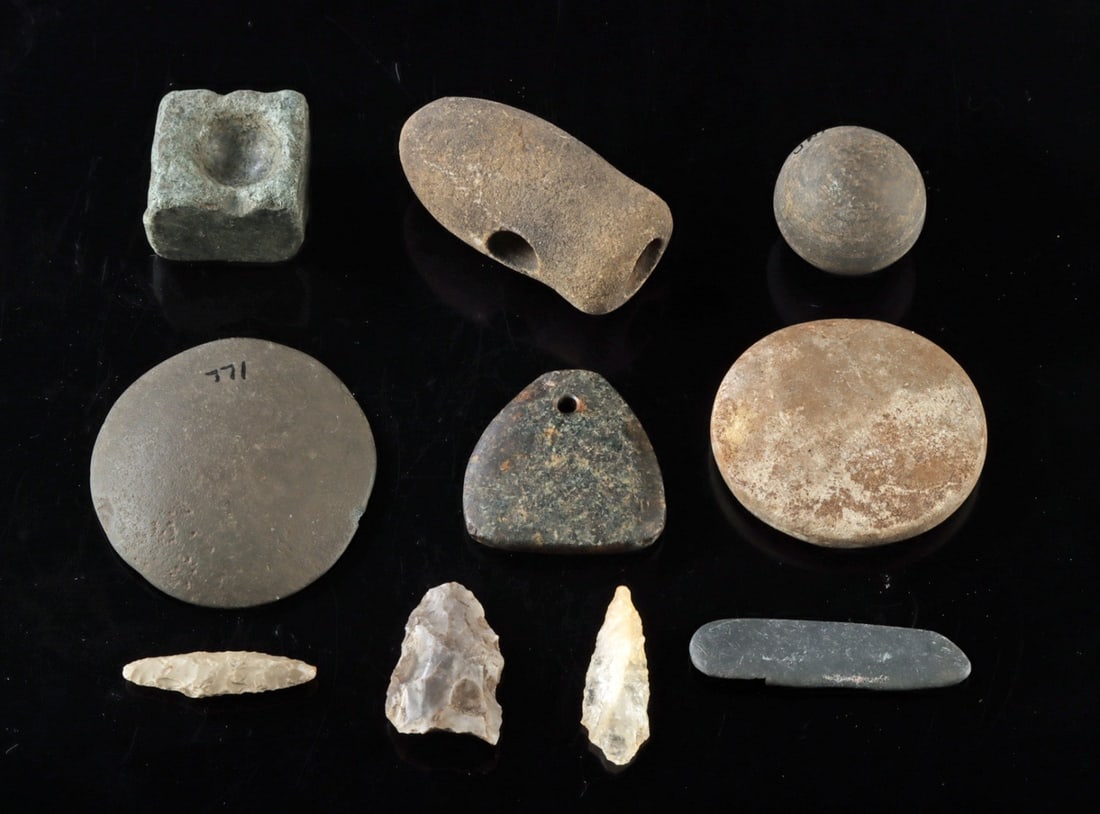 10 Native American Stone Artifacts, Blades & Discoidal (1 of 2)