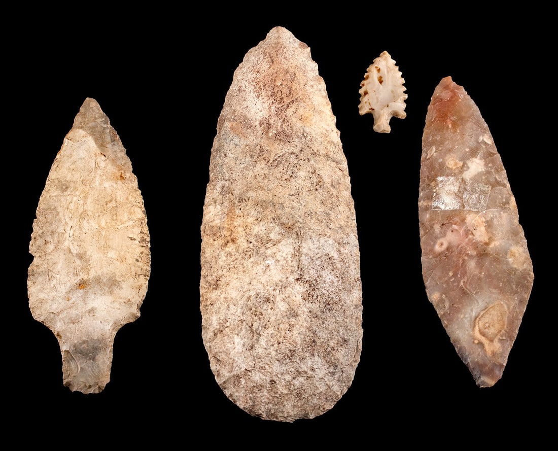 Native American Knapped Stone Tools / Projectile Tips (1 of 3)