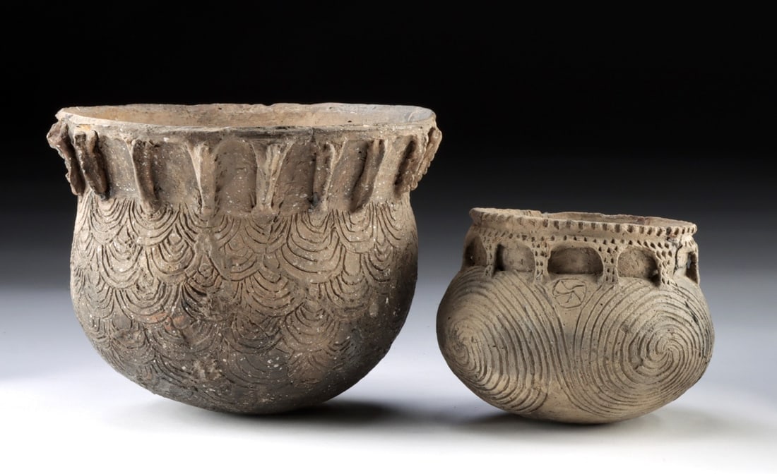 Mississippian Ranch Incised & Campbell Applique Jars, Pair (1 of 4)
