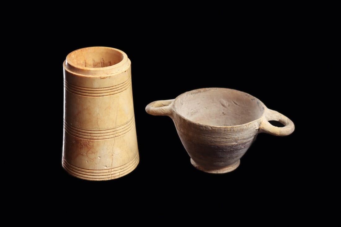 Skyphos & Coptic Bone Container (2) - 3