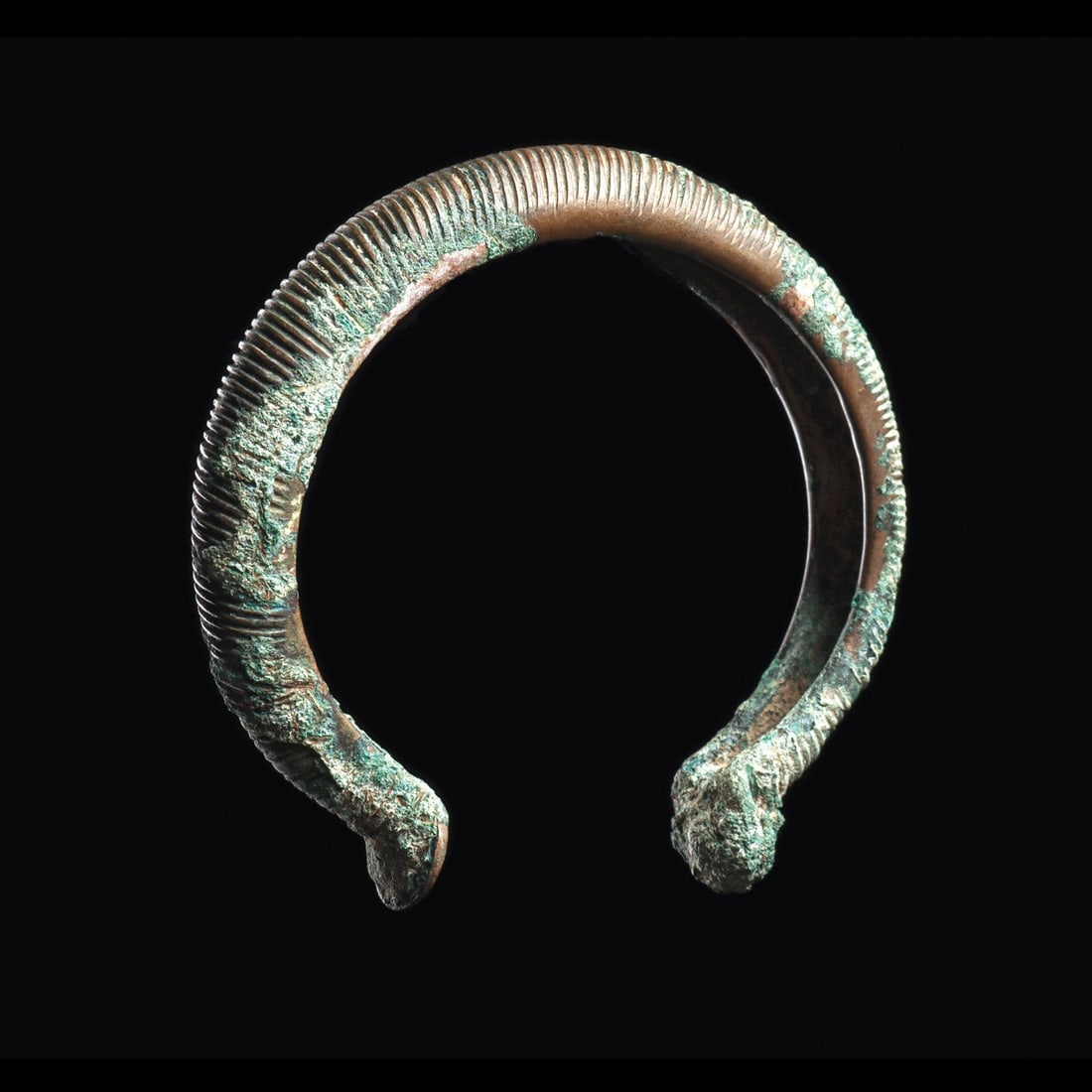 Luristan Bronze Bracelet (1 of 4)