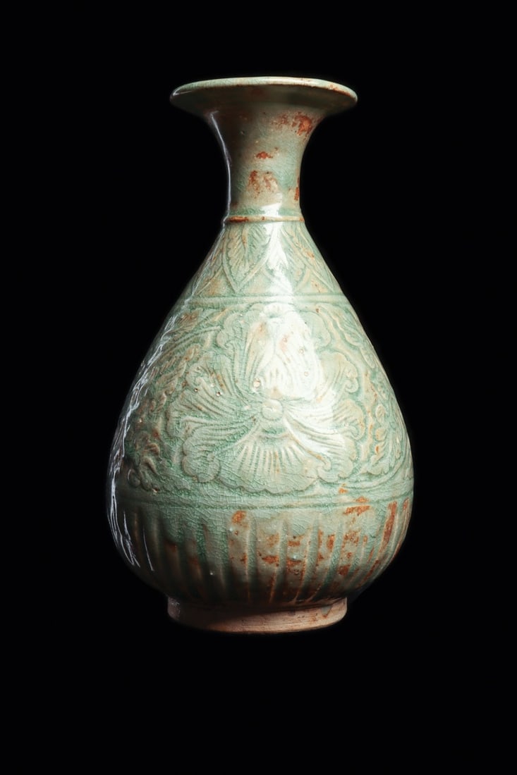Thai Khmer Celadon Vase (1 of 4)