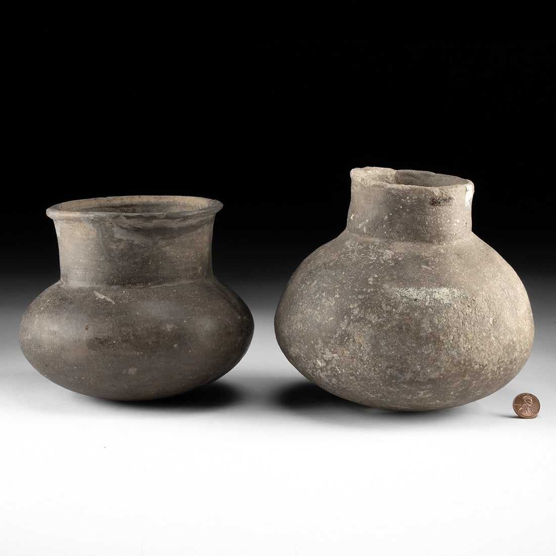 Caddo Greyware Pottery Jars, Pair (1 of 4)