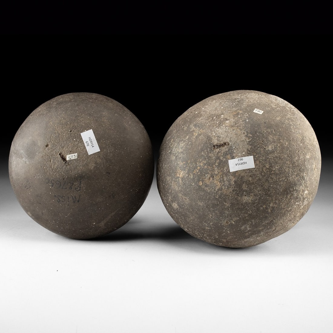 Caddo Greyware Pottery Jars, Pair - 4