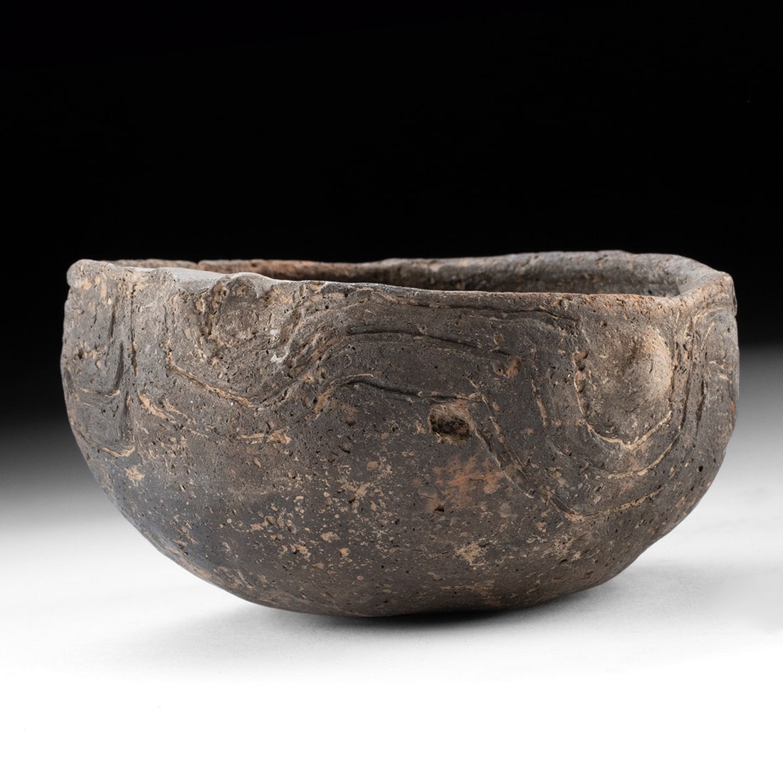 Mississippian Incised Zoomorphic Bowl (1 of 4)