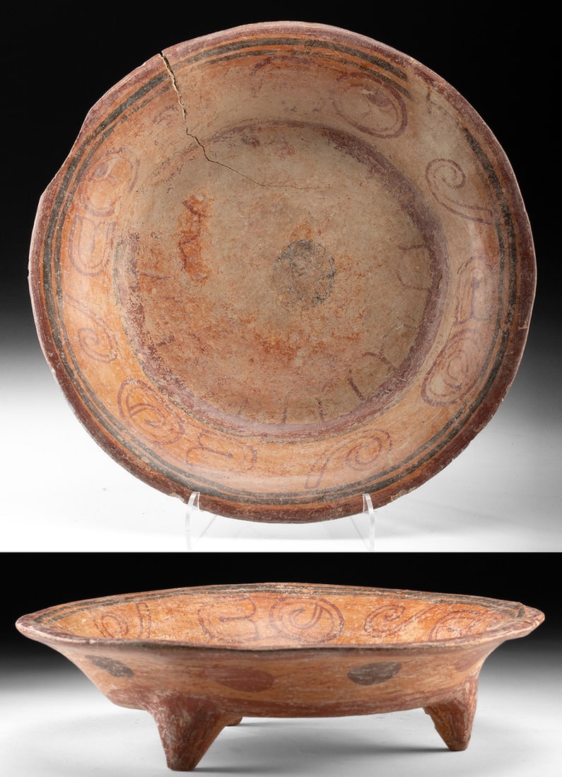 Maya Polychrome Tripod Dish w/ Pseudo-Glyph Decoration (1 of 5)