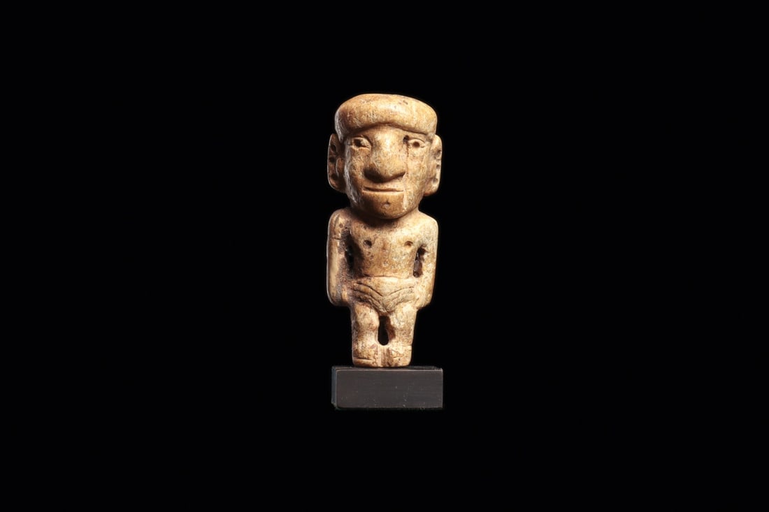 Manteno Carved Bone Miniature Standing Dignitary Figure, Ecuador (1 of 4)