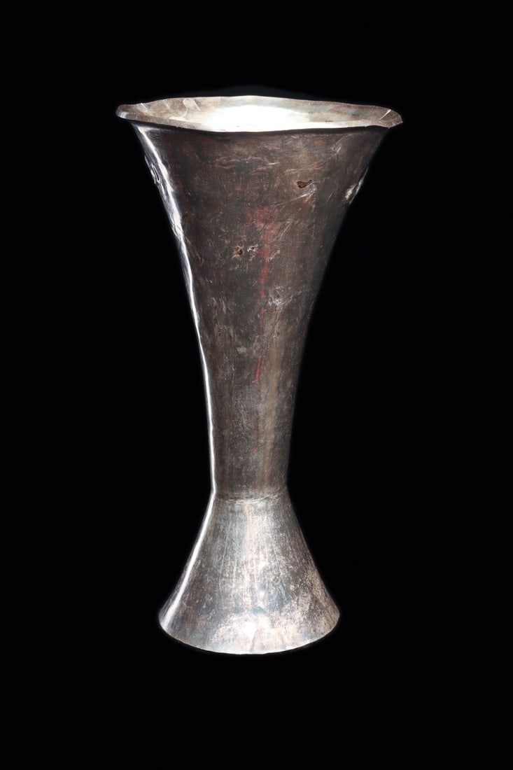 Sican Lambayeque Silver Beaker, Repousse Monkey - 6