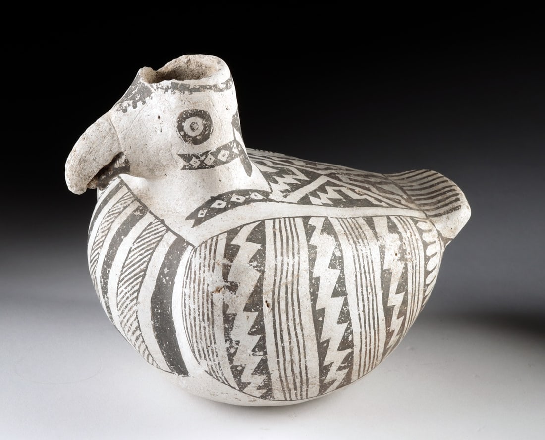 Anasazi Tularosa Black-on-White Bird Effigy Vessel (1 of 5)