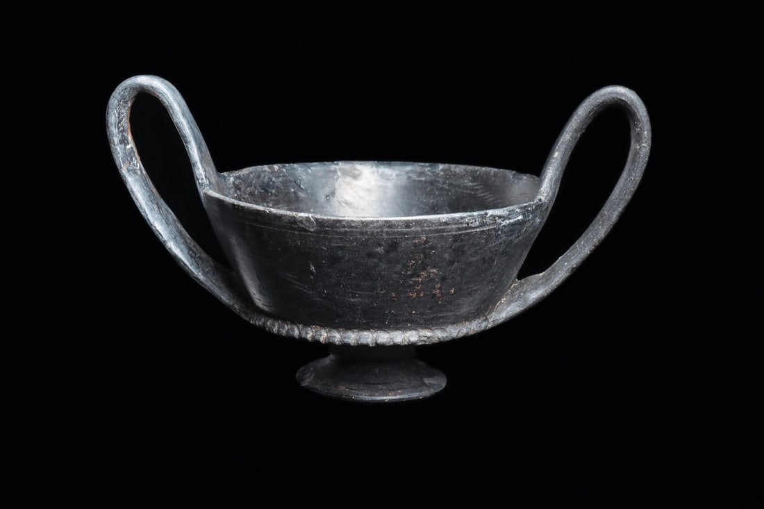 Etruscan Bucchero Kantharos with Beaded Band (1 of 5)
