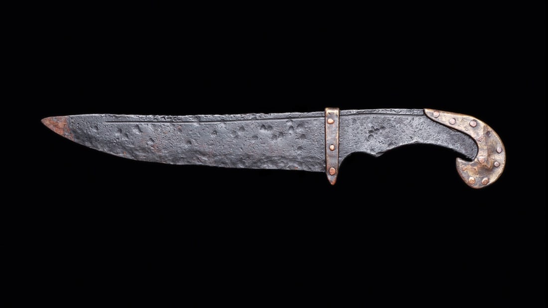 Viking Period Forged Dagger with Volute Pommel Plates, 9th-11th C. (1 of 4)