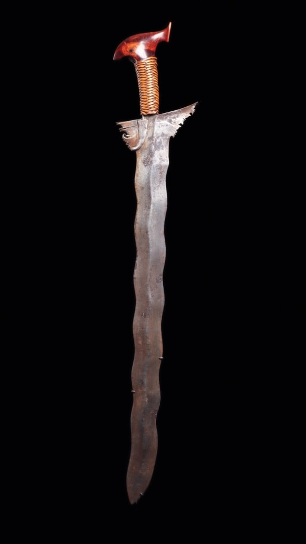 Moro Kris Sword with 12-Wave Blade and Cockatoo Pommel, 19th C. (1 of 4)