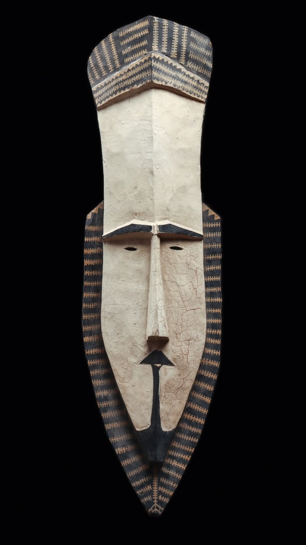 Mortlock Islands Tapuanu Gable Mask with Tiered Headdress, 20th C. (1 of 4)
