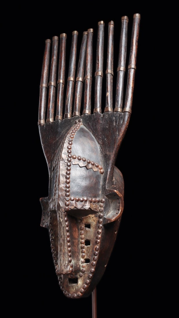 Bamana or Malinke Ntomo Mask with Ten-Prong Comb Crest, Mali (1 of 7)