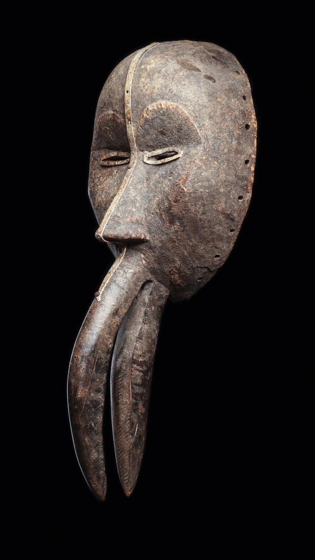 Dan Maou Bird-Beak Spirit Mask, Ivory Coast, 20th C. (1 of 5)