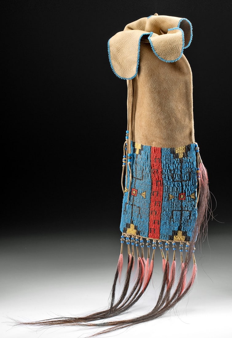 Native American Cheyenne / Sioux Beaded Hide Pipe Bag (1 of 5)