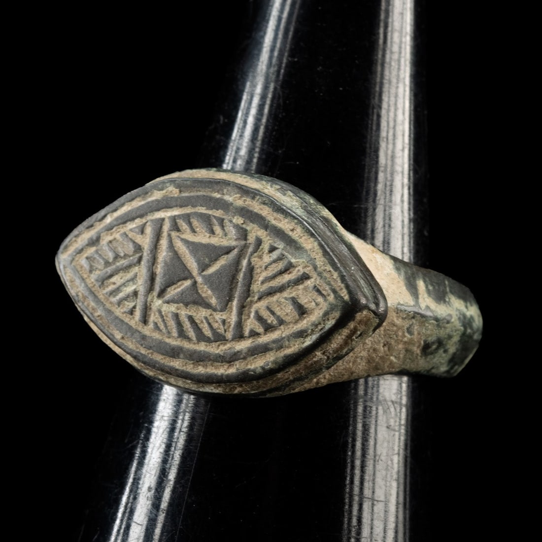 Byzantine Signet Ring w/ Engraved Ellipsoid Bezel, (1 of 2)